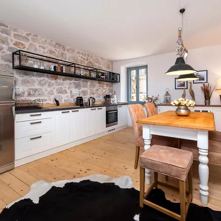 Casa Blanca Seaview Apartament