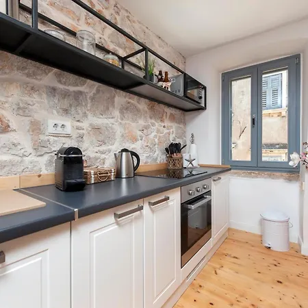 Casa Blanca Seaview Apartament *