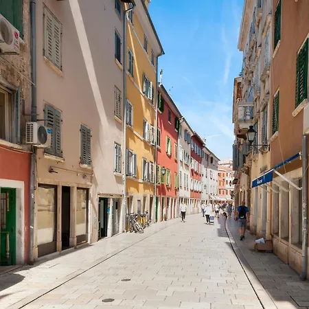 Casa Blanca Seaview *