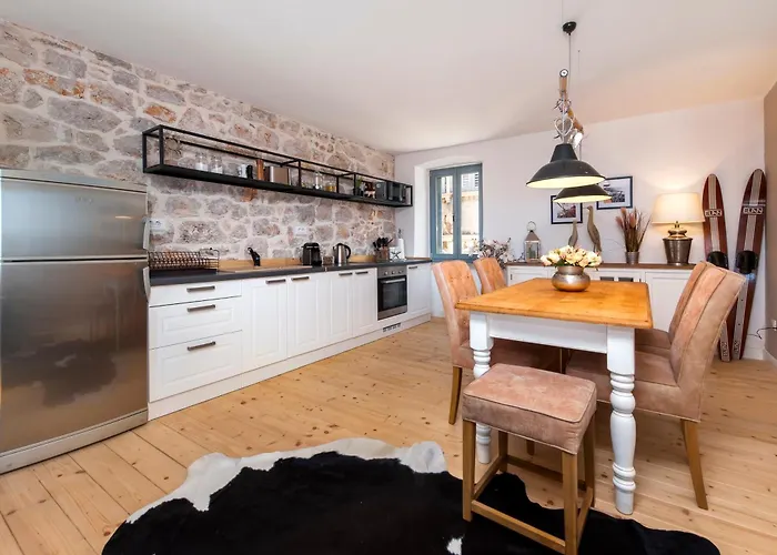 Casa Blanca Seaview Daire